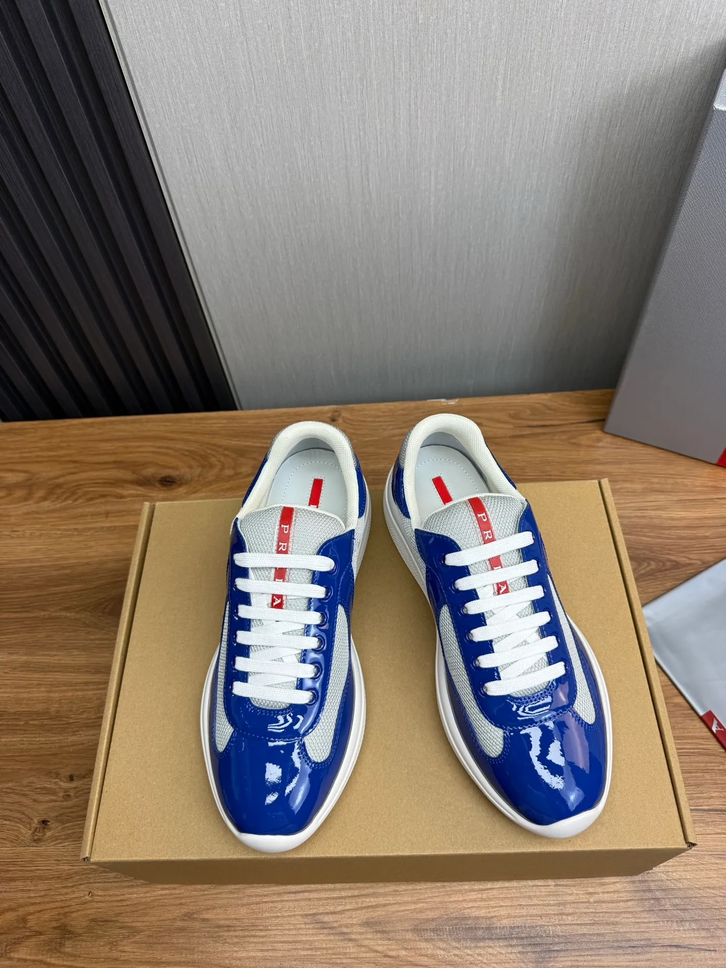 Men's shoes 640💰 [PRADA] Hot selling items🔥Must be recommended every day~~ Official website synchronized, 1:1 high quality shipments✔️ Imported cowhide fabric, rubber material + cowhide lining, original bottom, high-end airplane box packaging🎁 38-45 (38.45 custom-made, non-returnable)